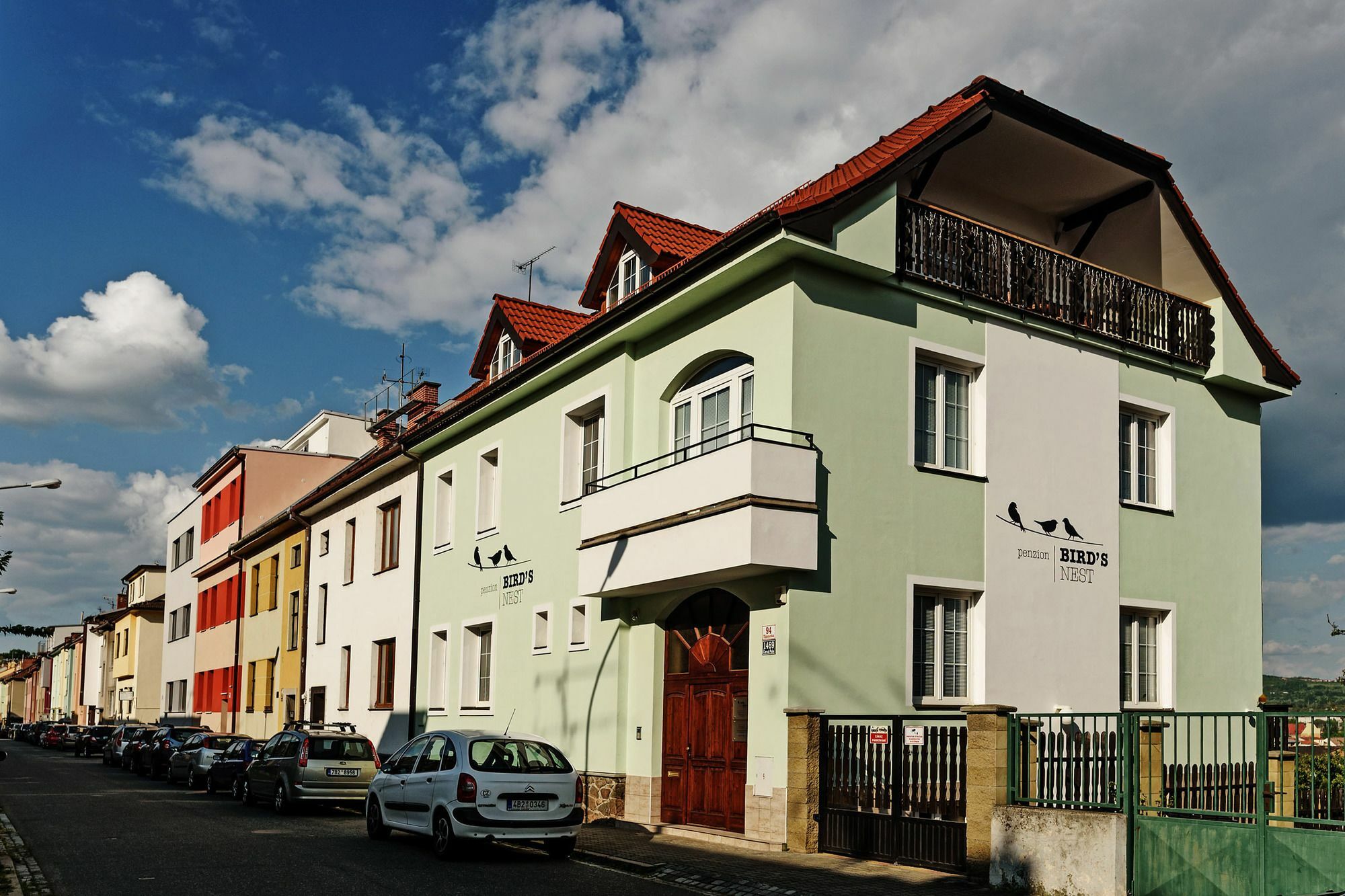 Penzion Bird'S Nest Brno Exteriör bild